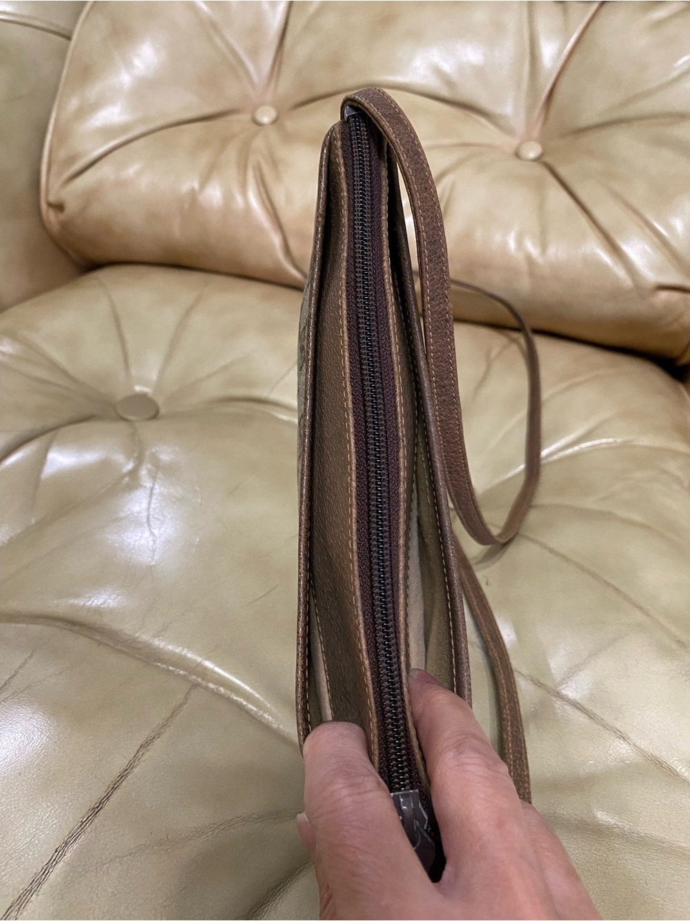 Vintage Gucci Crossbody GG Monogram Authentic - Picture 15 of 16
